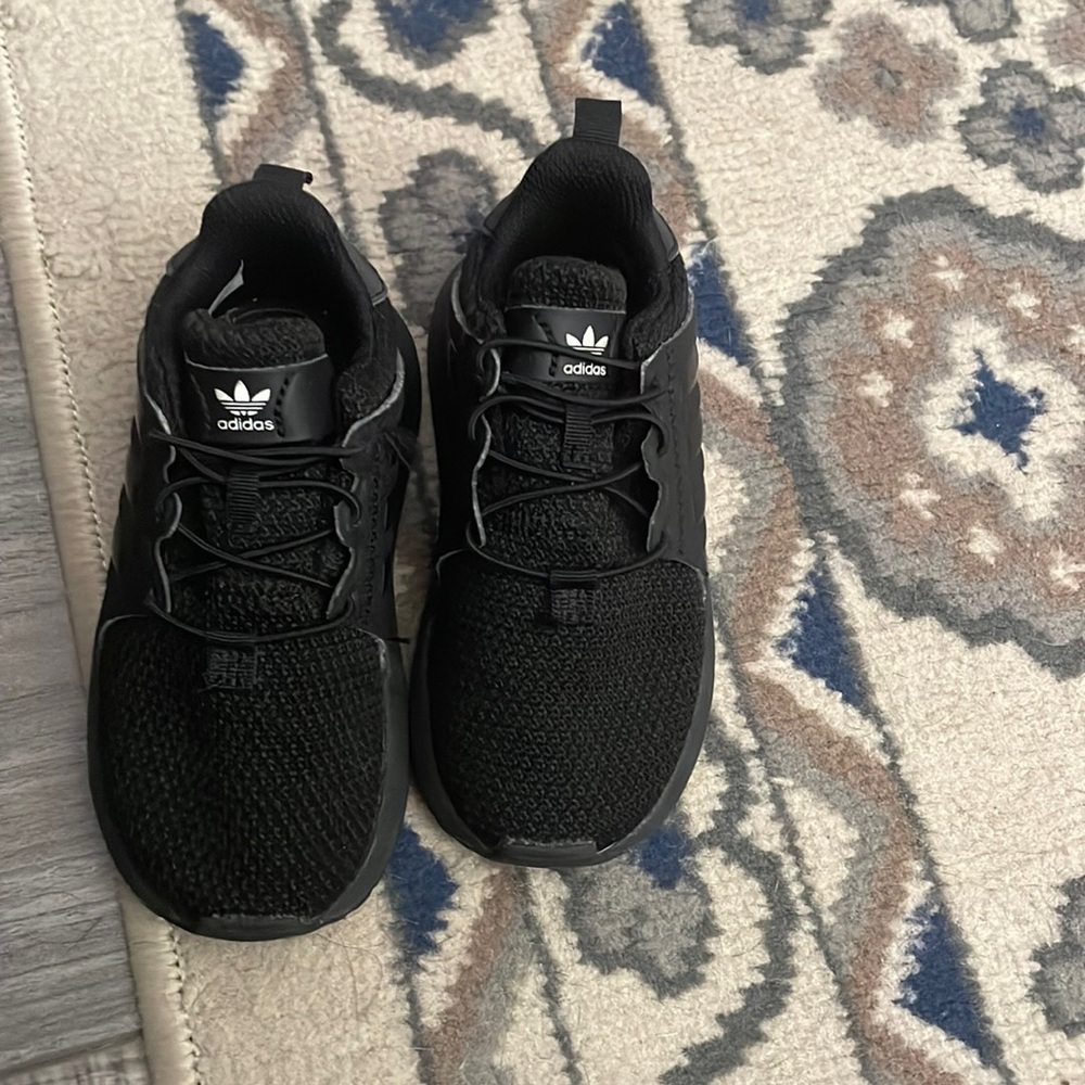 Unisex adidas